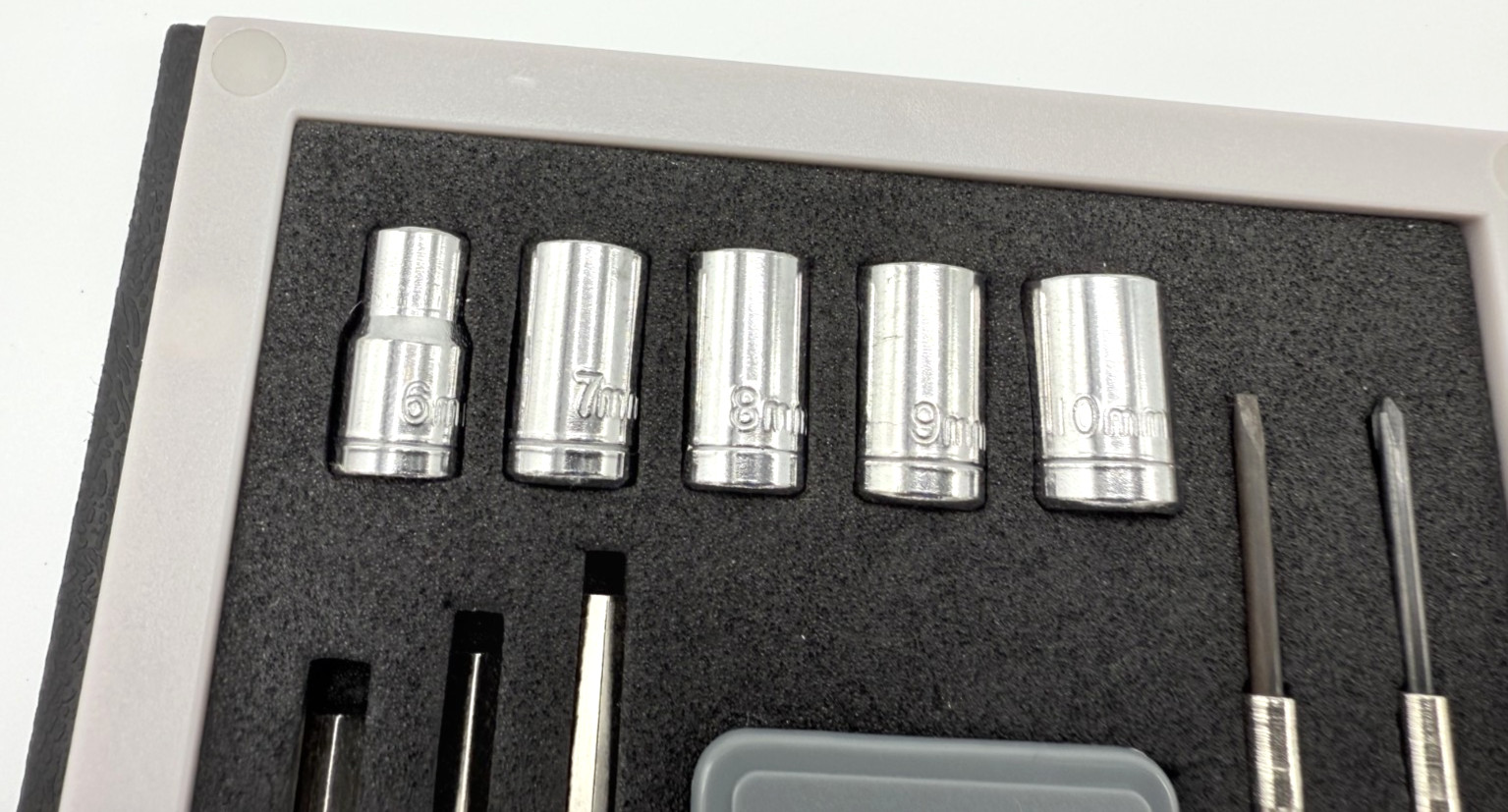 BOOK SIZED COMPACT TOOL SET – 24 PIECE SET – FOR HOME, DORM, DIY – PRE-OWNED