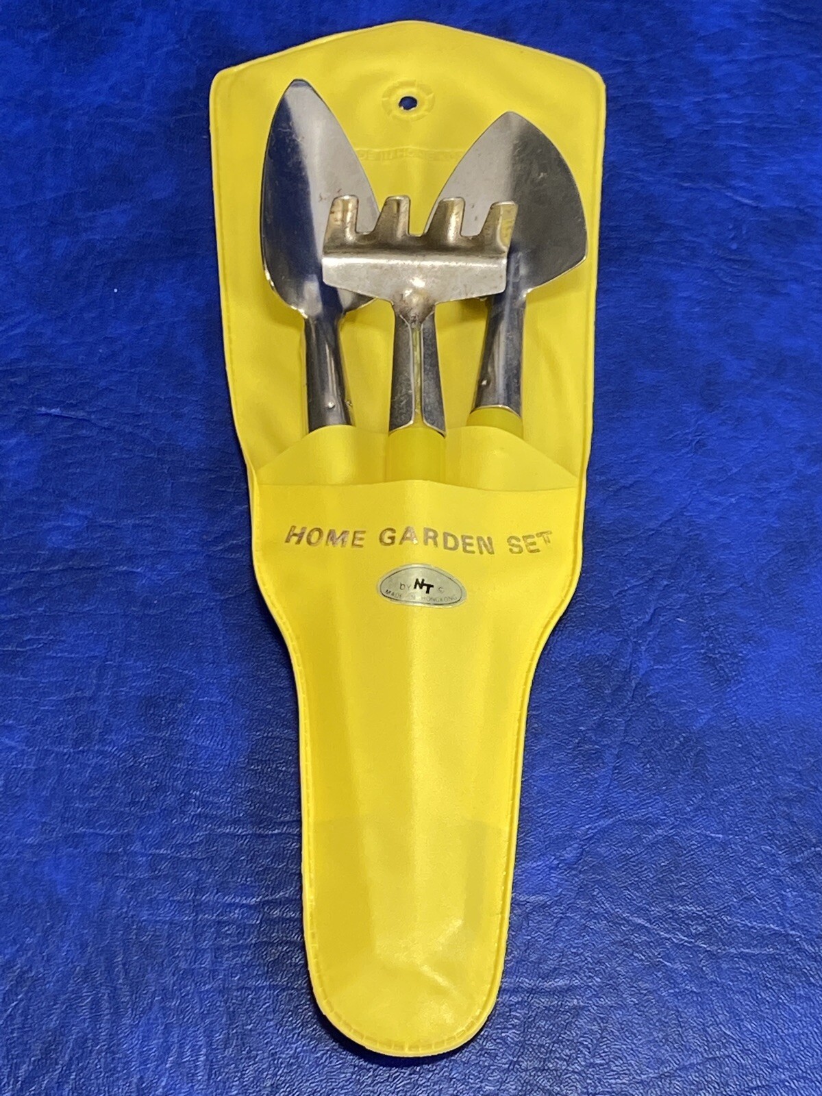Vtg Home Gardening Set by NT 3 Piece Yellow Plastic Handle with Vinyl Holder