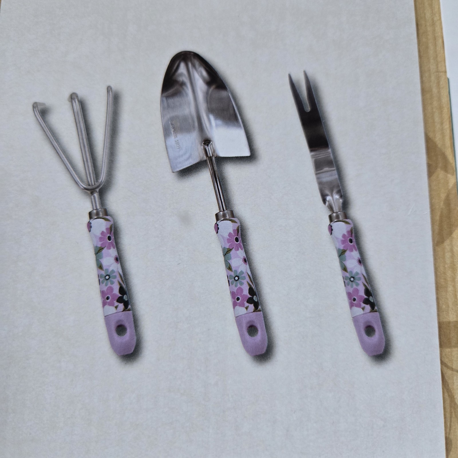 GardenLine Bundle: Garden Hand Tool Set 3-Pieces, 6 in 1 Multi tool,Knee Pads