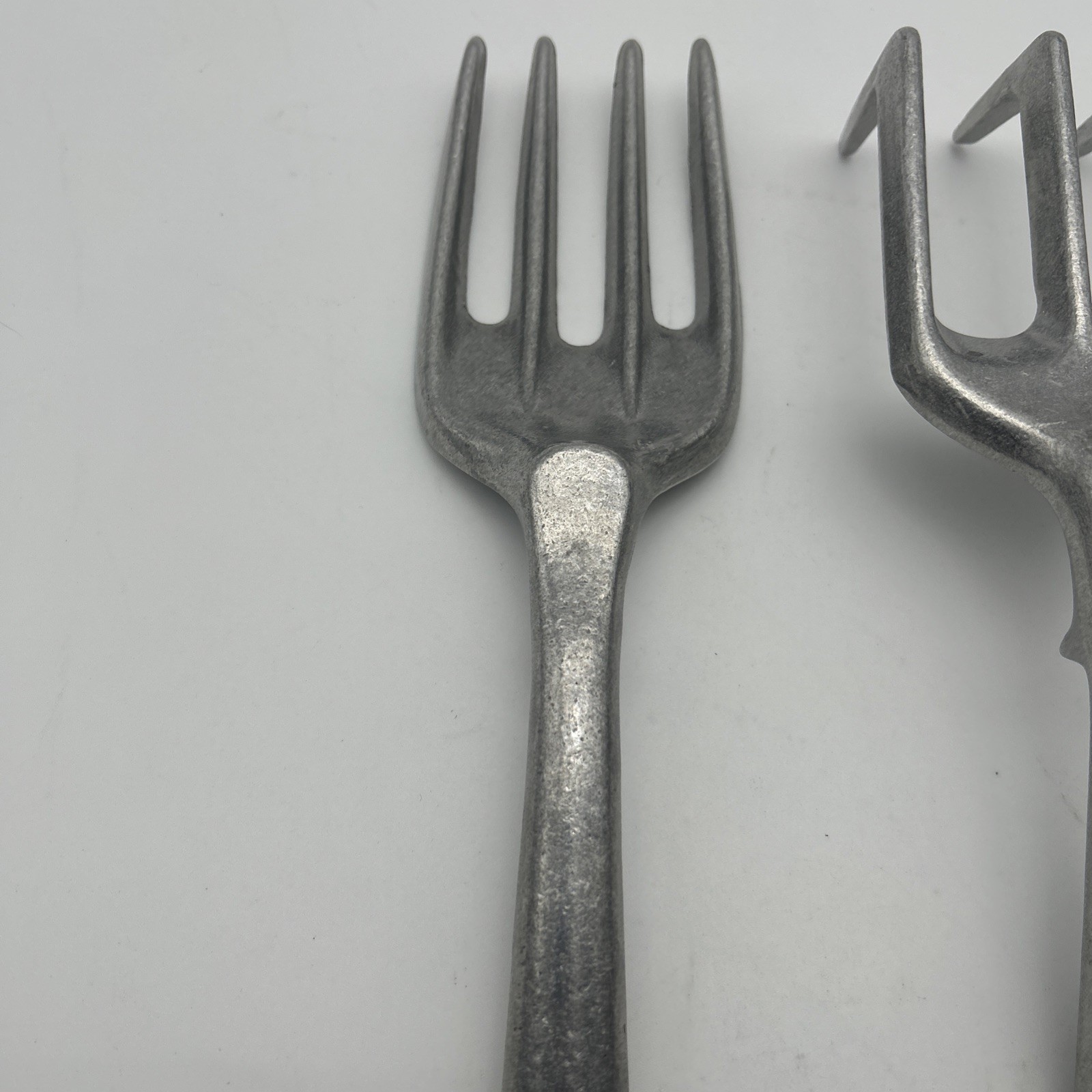 Aluminum Garden Hand Tools Unbranded & In Great Condition – Lot Of 3