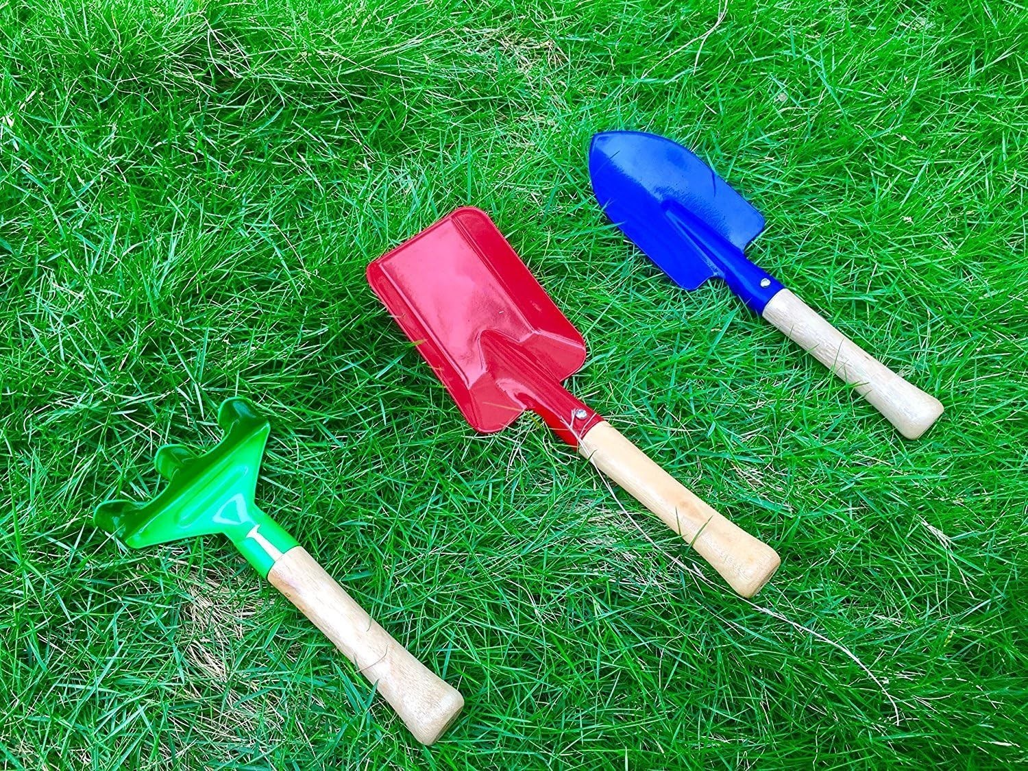 Bright & Colorful 3-Piece Gardening Tools for Kids – Rake, Shovel, Trowel Set