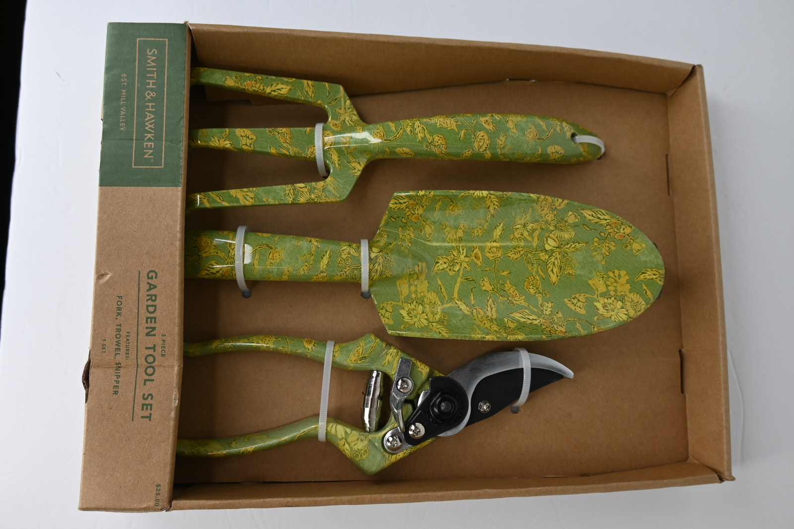 Smith & Hawken Aluminum Pruner, Cultivator & Trowel Gardening Set Green Floral